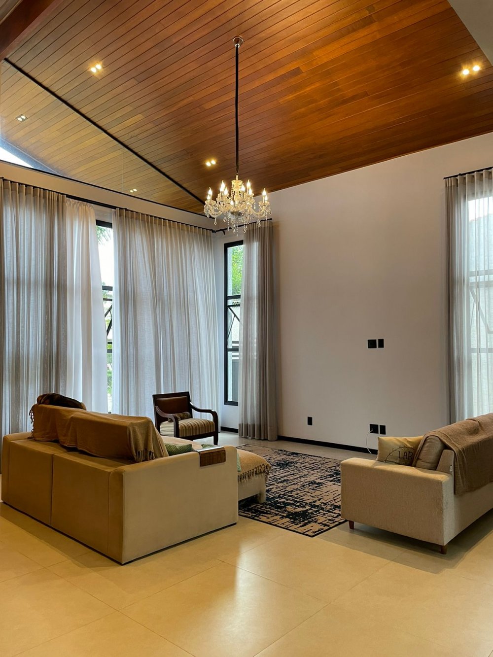 Casa em Condomnio - Aluguel - Jardim Ibiti do Pao - Sorocaba - SP